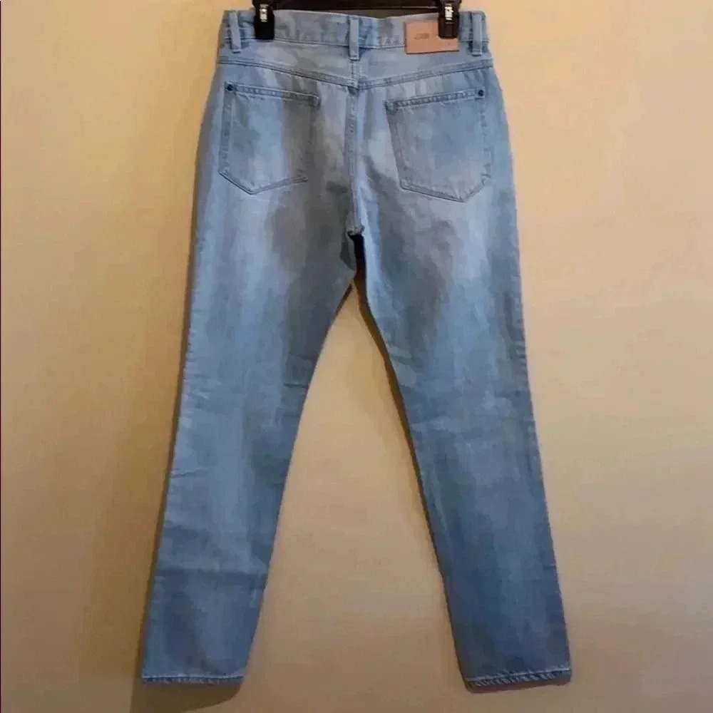 Publish Women’s straight leg jeans. - Picture 2 of 5